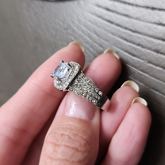 Proposal RING - Picture 3 of 5